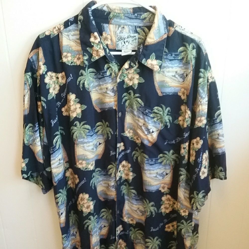 BIG DOG HAWAIIAN PRINT SHIRT. SIZE EXTRA LARGE‎
